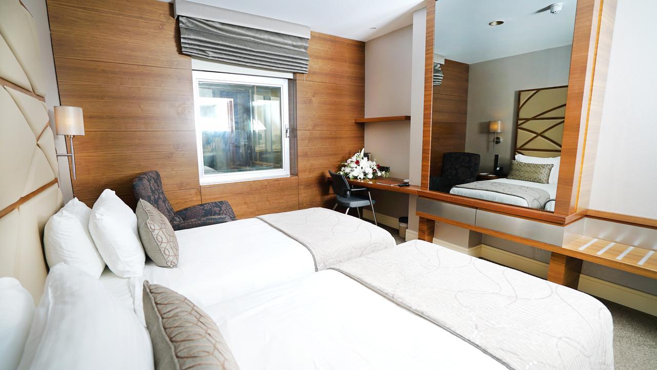 เชวาฮีร์ โฮเต็ล อิสตันบูล เอเชีย Hotel ภายนอก รูปภาพ A room at the hotel