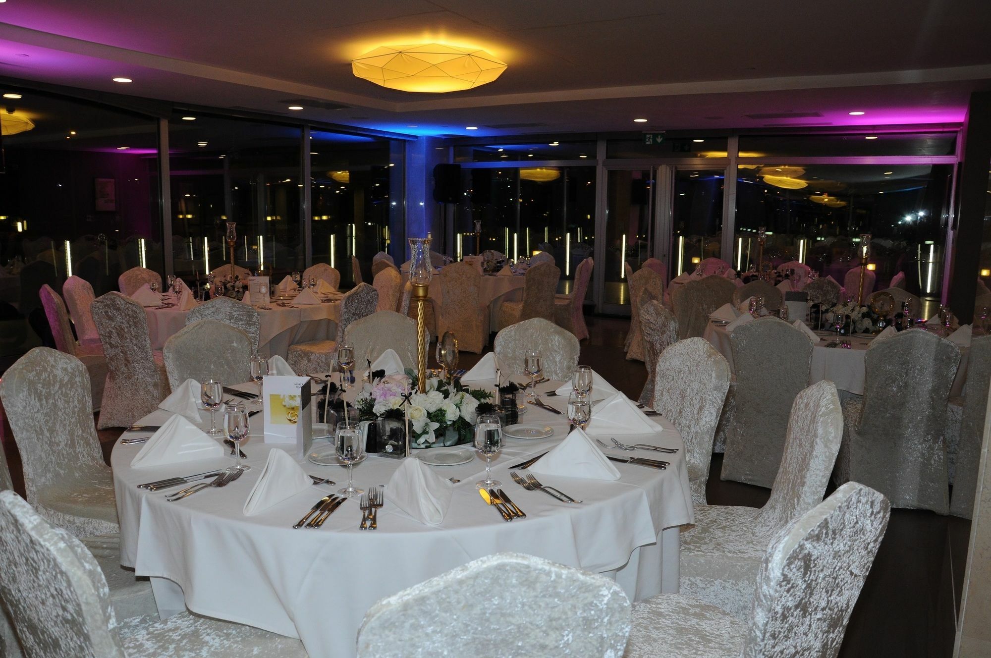 เชวาฮีร์ โฮเต็ล อิสตันบูล เอเชีย Hotel ภายนอก รูปภาพ The River Suite